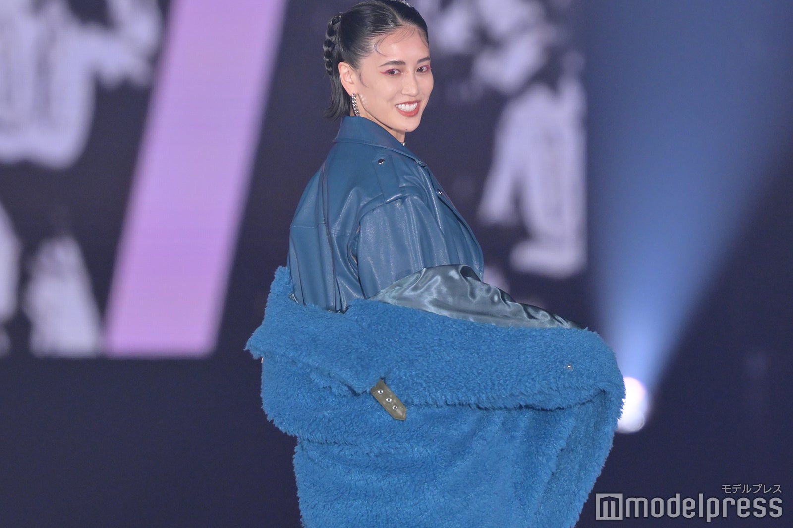 （C）モデルプレス