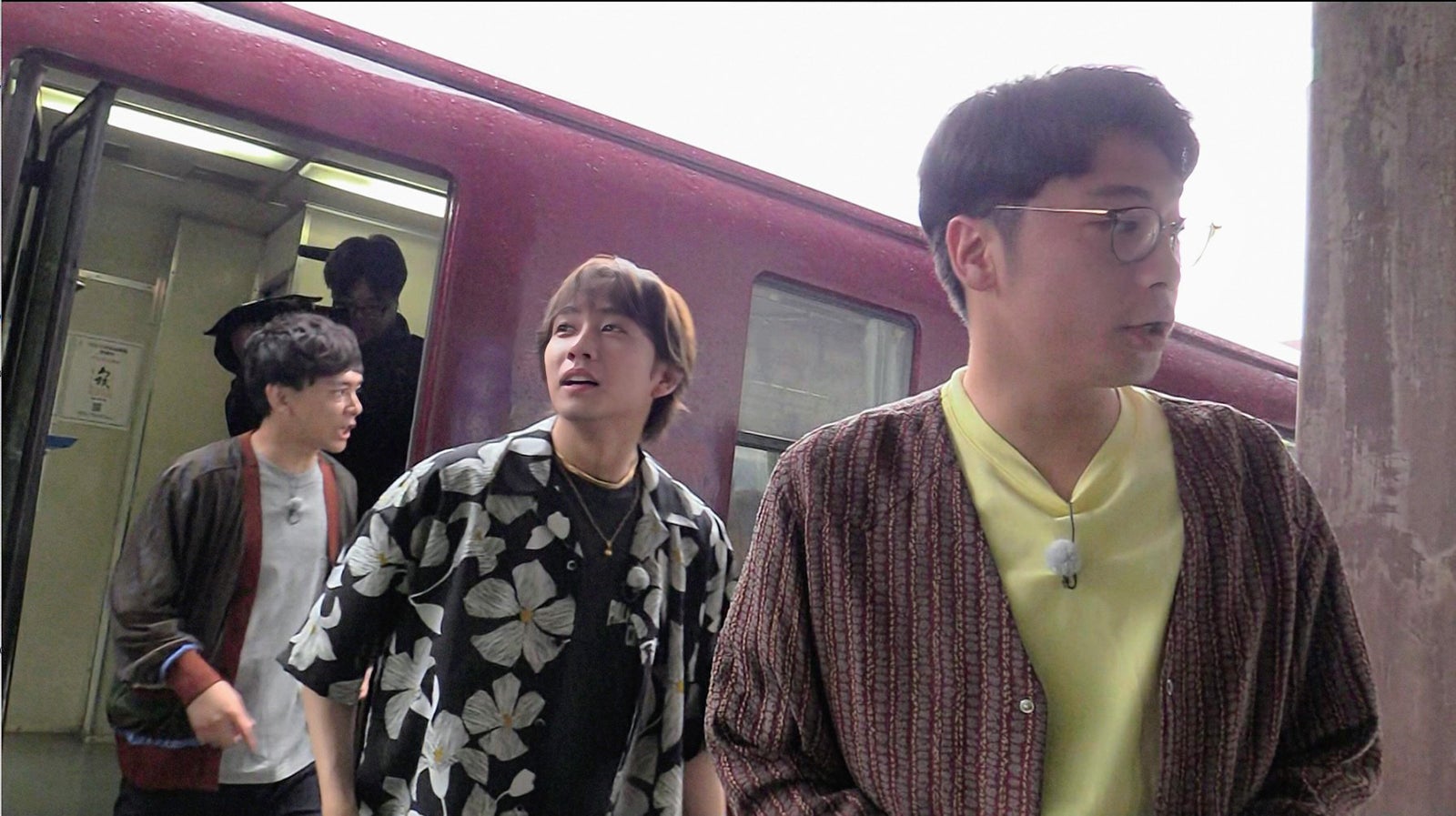 EXILE NAOTO・Travis Japan中村海人ら“人が集まる無人駅”調査 ローカル線の魅力掘り起こす