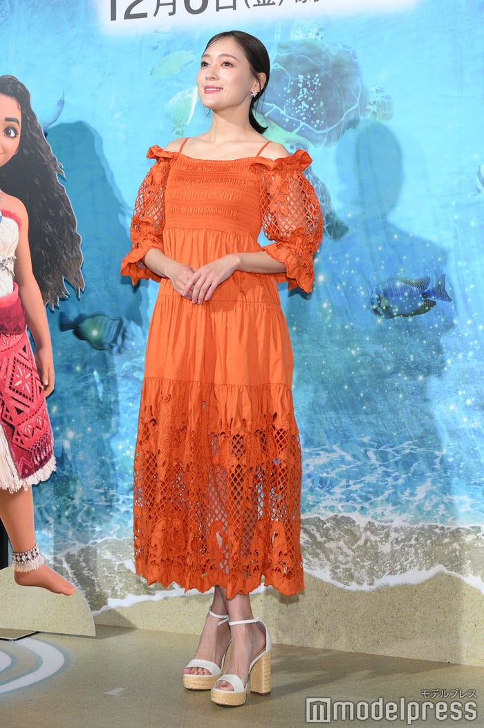 chay(C)モデルプレス