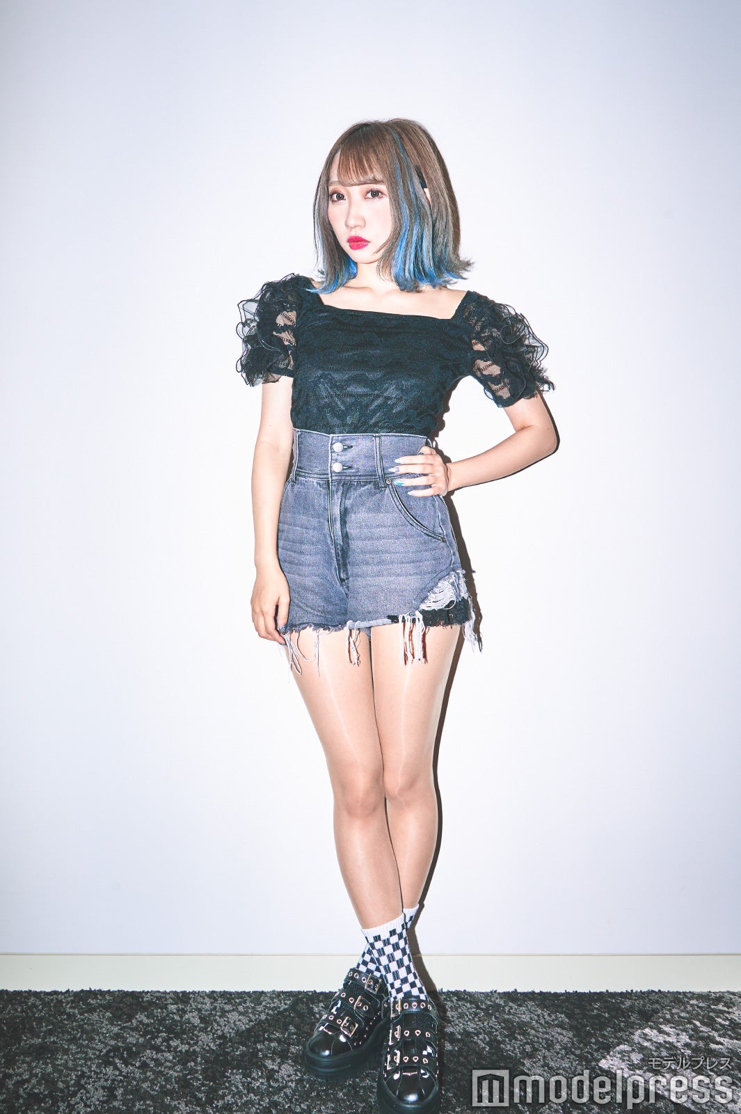 シイナナルミ（C）モデルプレス