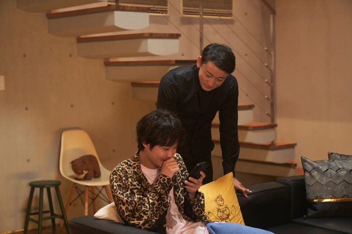 磯村勇斗、山本耕史「きのう何食べた? season2」第7話より(C)「きのう何食べた? season2」製作委員会(C)よしながふみ/講談社