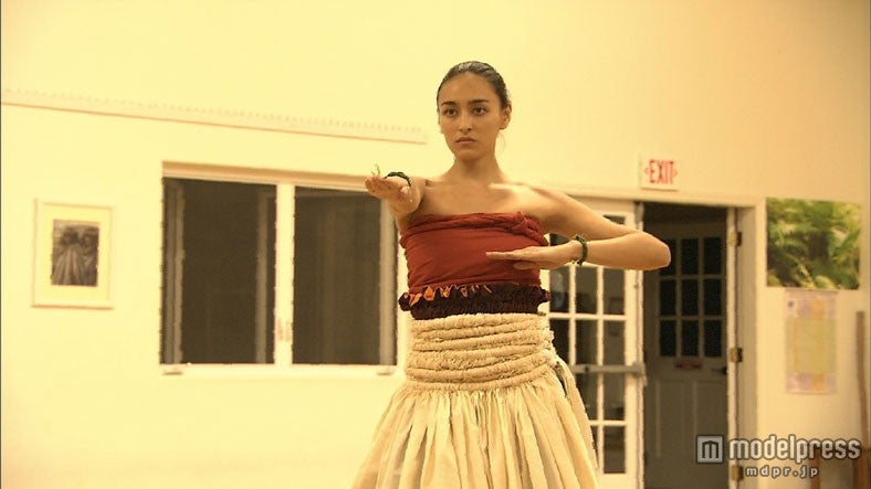 画像7/7) 長谷川潤、故郷・ハワイで“最後の踊り” - モデルプレス