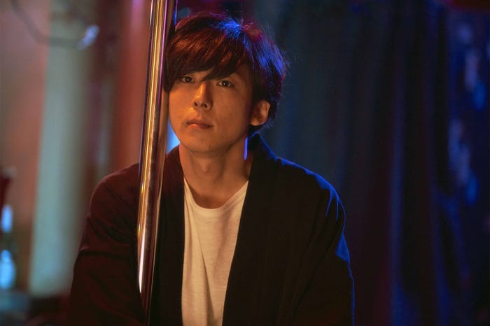 高橋一生(C)2017 KingRecords