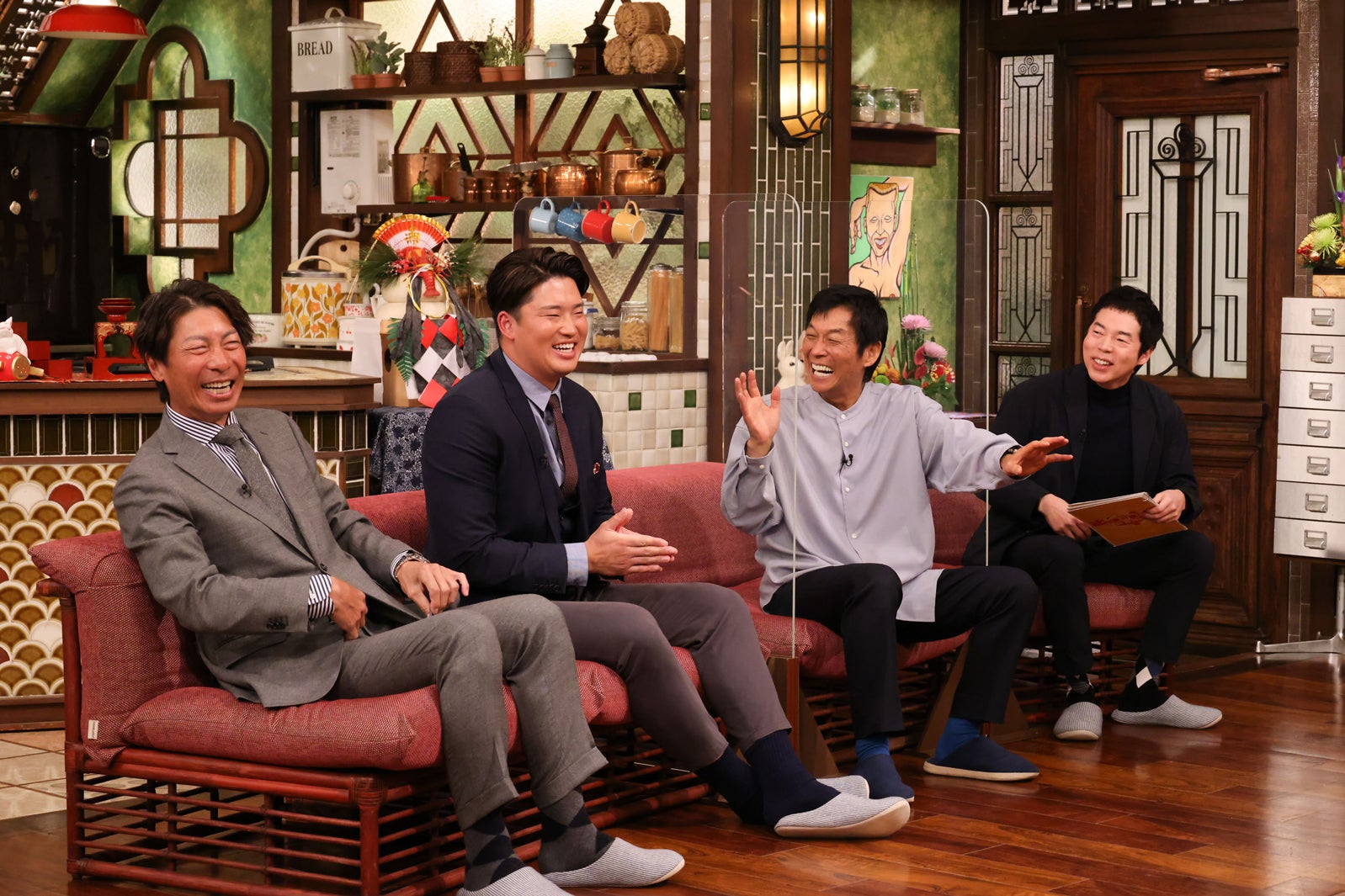 高津臣吾、村上宗隆、明石家さんま、今田耕司（C）カンテレ・フジテレビ