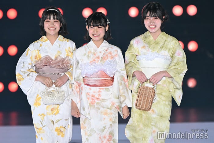 ろこまこあこ(C)モデルプレス