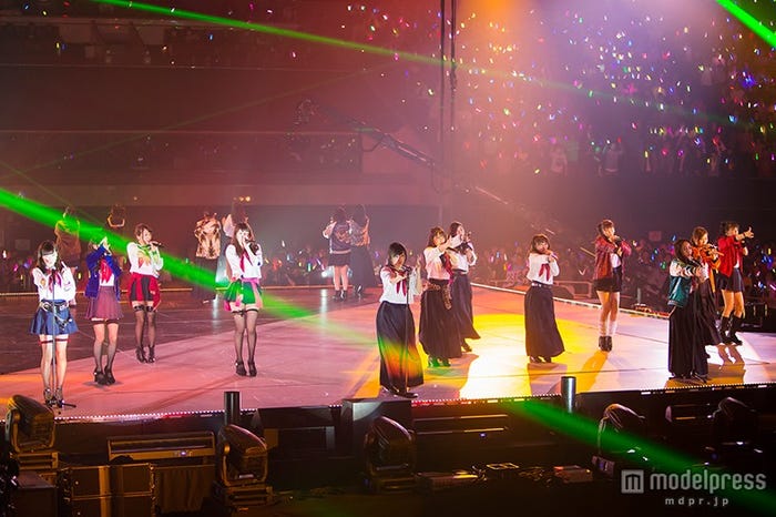アリーナツアー「NMB48 Arena Tour 2015~遠くにいても~」2日目の様子(C)NMB48
