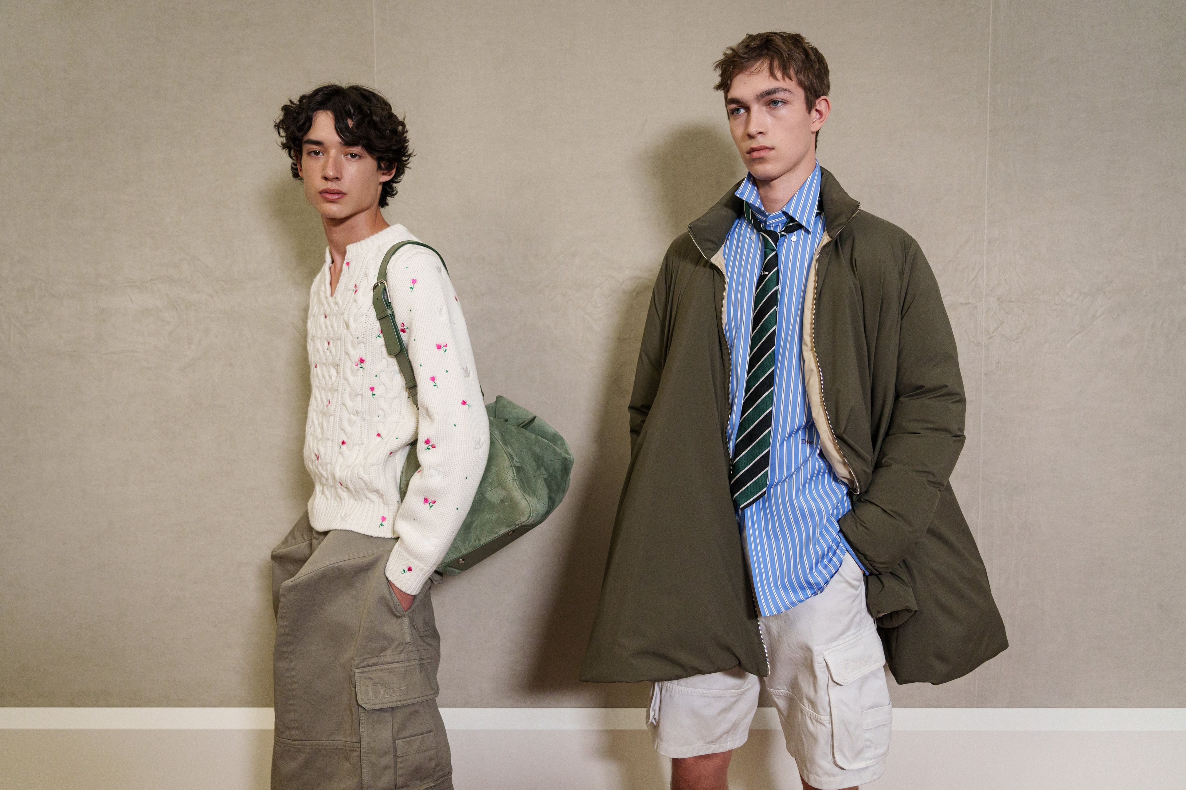 Number_iの平野紫耀を空港でキャッチ！ ルイ・ヴィトンのルックを纏ったエアポートスタイルを披露