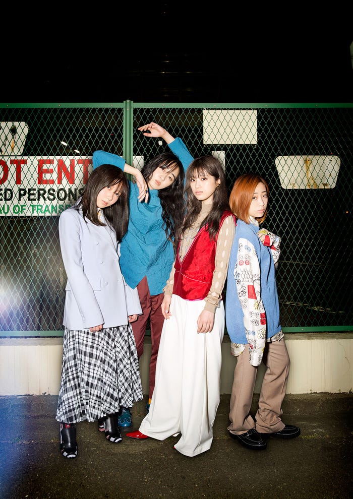赤い公園(左から)藤本ひかり、津野米咲さん、石野理子、歌川菜穂(提供写真)