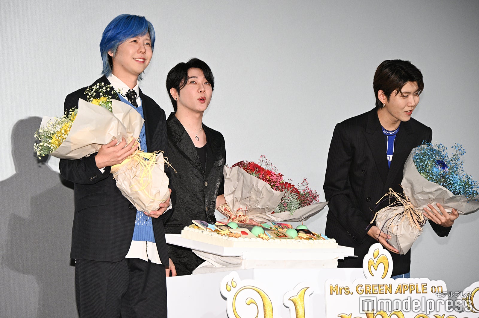 Mrs. GREEN APPLE（左から）藤澤涼架、大森元貴、若井滉斗（C）モデルプレス
