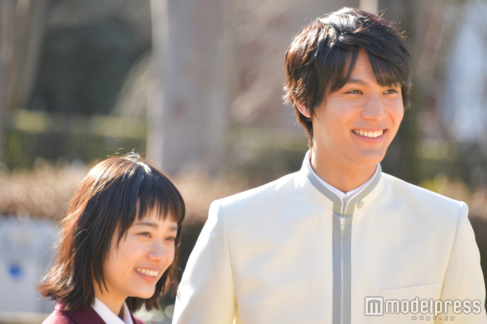 杉咲花、中川大志 （C）モデルプレス