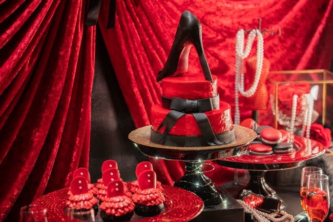 ロマンティック・ルージュ／画像提供：ヒルトン福岡シーホーク