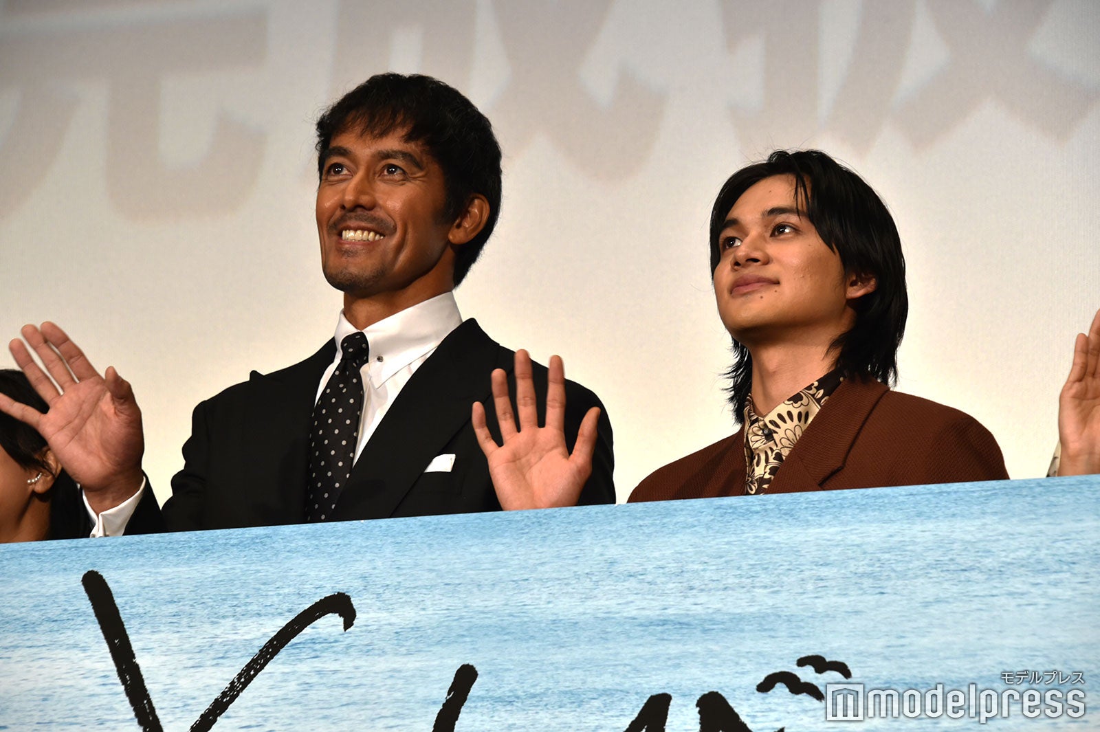 阿部寛、北村匠海（C）モデルプレス