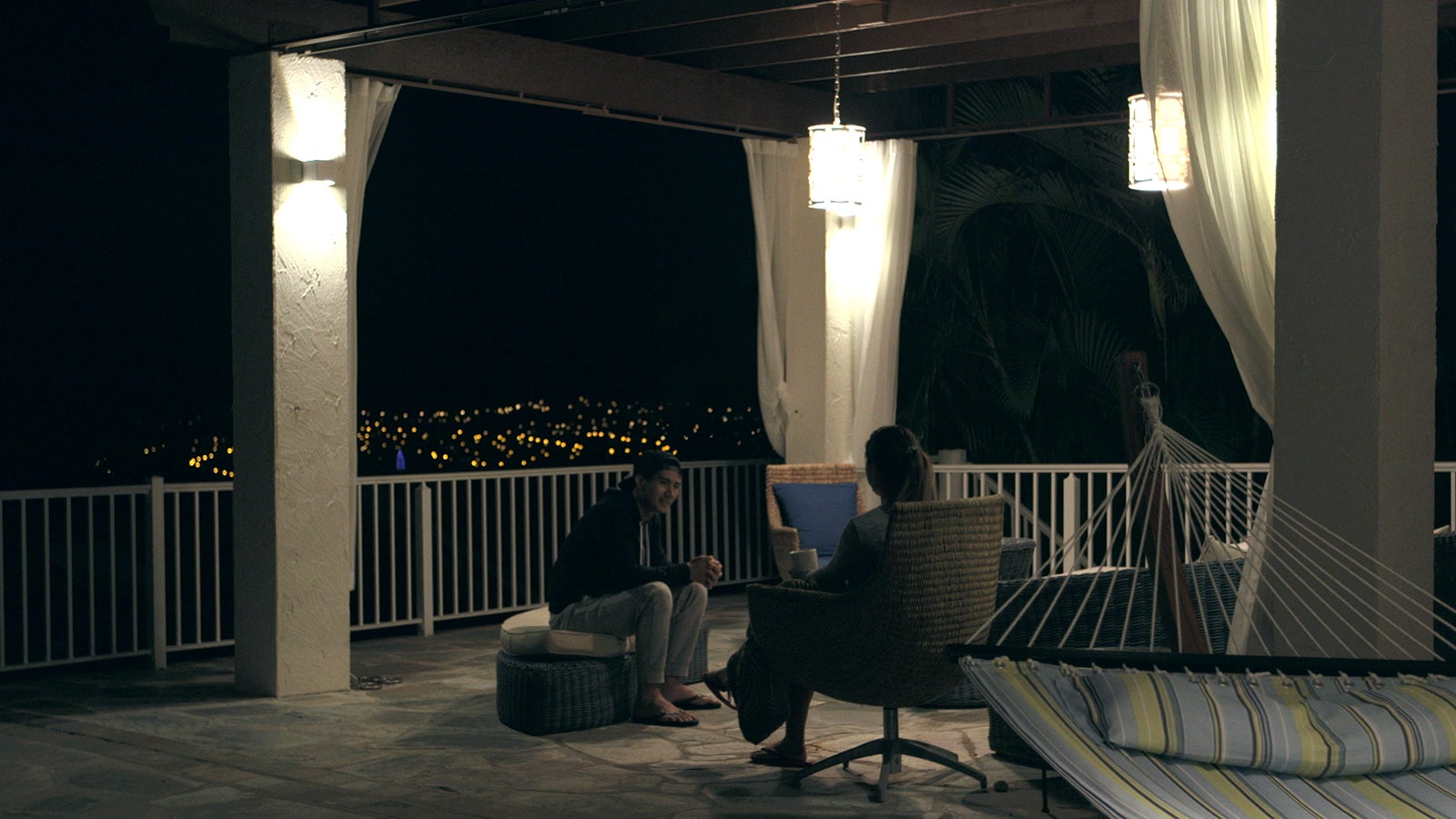 大志、杏奈『TERRACE HOUSE ALOHA STATE』12th WEEK（C）フジテレビ／イースト・エンタテインメント