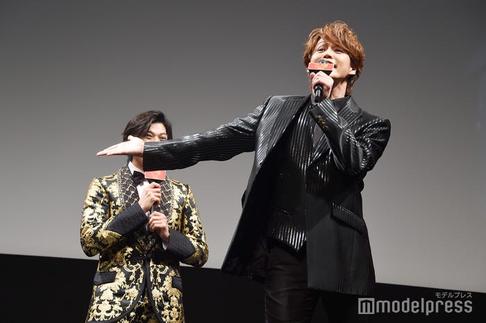 新田真剣佑との初対面の様子を再現する宮野真守「太一!」 (C)モデルプレス