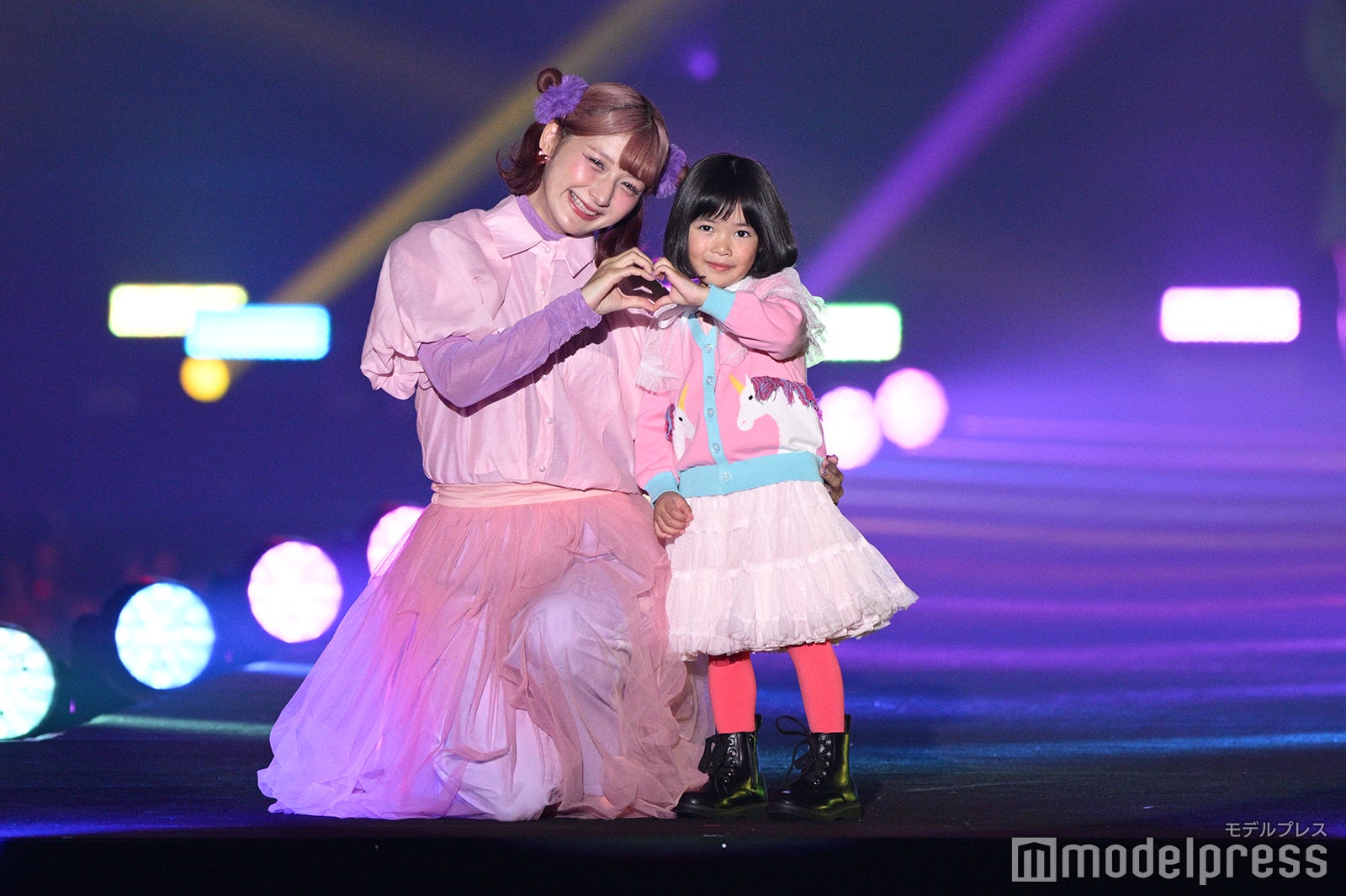 （C）モデルプレス