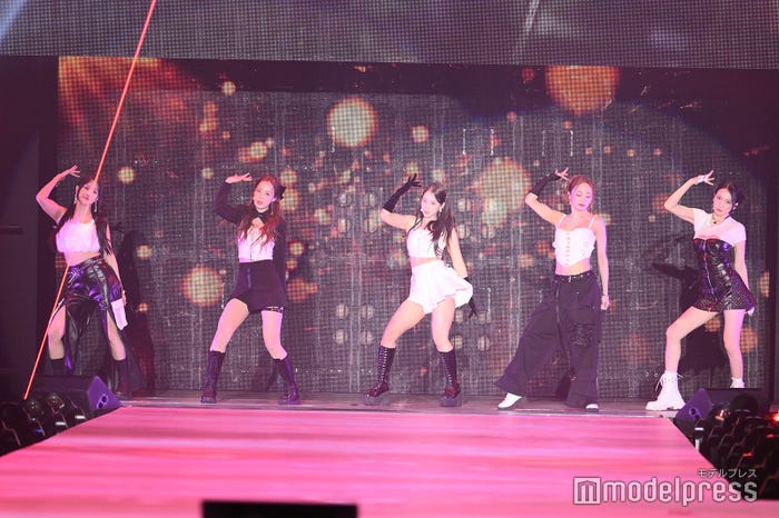 KARA(C)モデルプレス