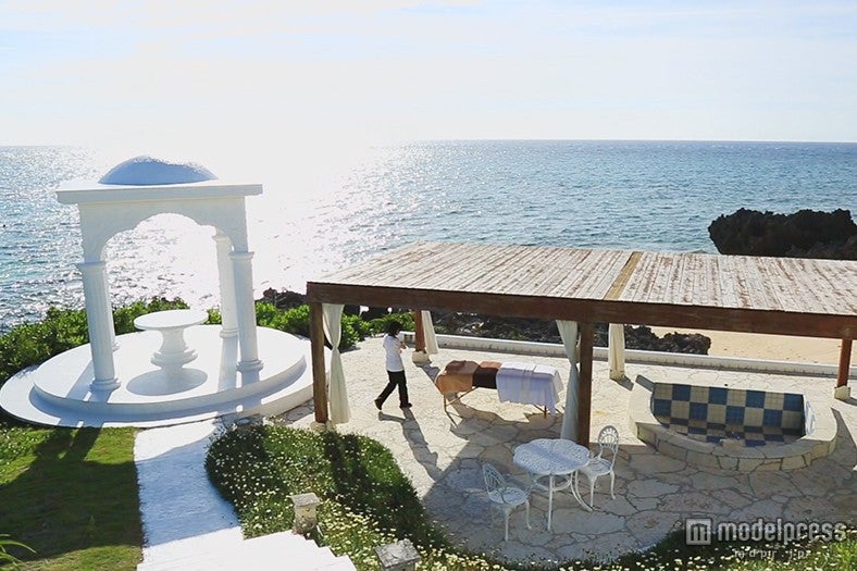 「プリシアリゾートヨロン」の海を望むスパ