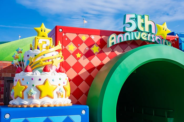 スーパー・ニンテンドー・ワールド5th装飾(C)& ™ Warner Bros. Entertainment Inc. Publishing Rights(C)J.K. Rowling.MINIONS TM &(C)2026 Universal Studios.(C)Nintendo TM &(C)2026 Universal Studios. All rights reserved.