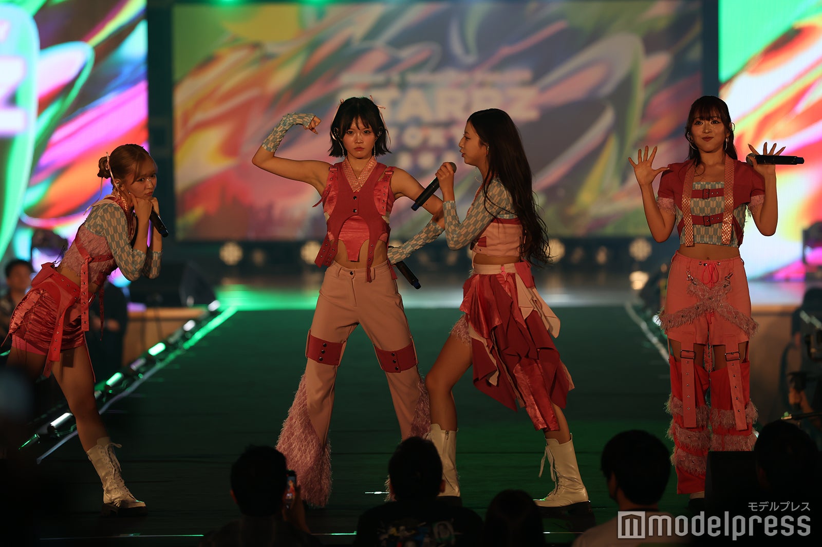 ＠onefive（C）モデルプレス