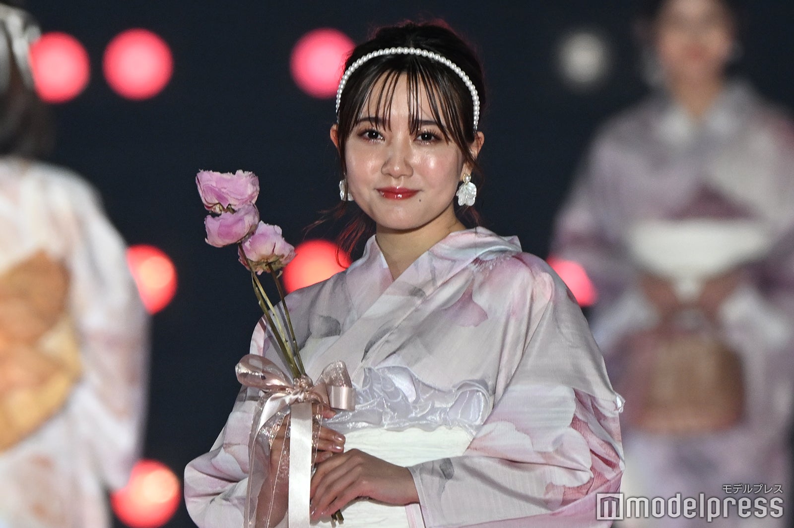 元AKB48加藤玲奈、夫との2ショット公開「仲良しで素敵」「幸せ