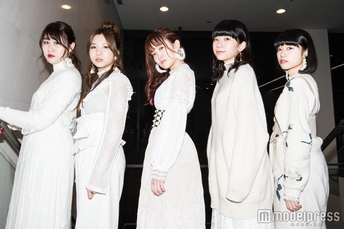 Little Glee Monster(左から)かれん、MAYU、芹奈、manaka、アサヒ(C)モデルプレス