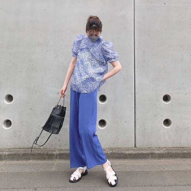 春夏 ブルー