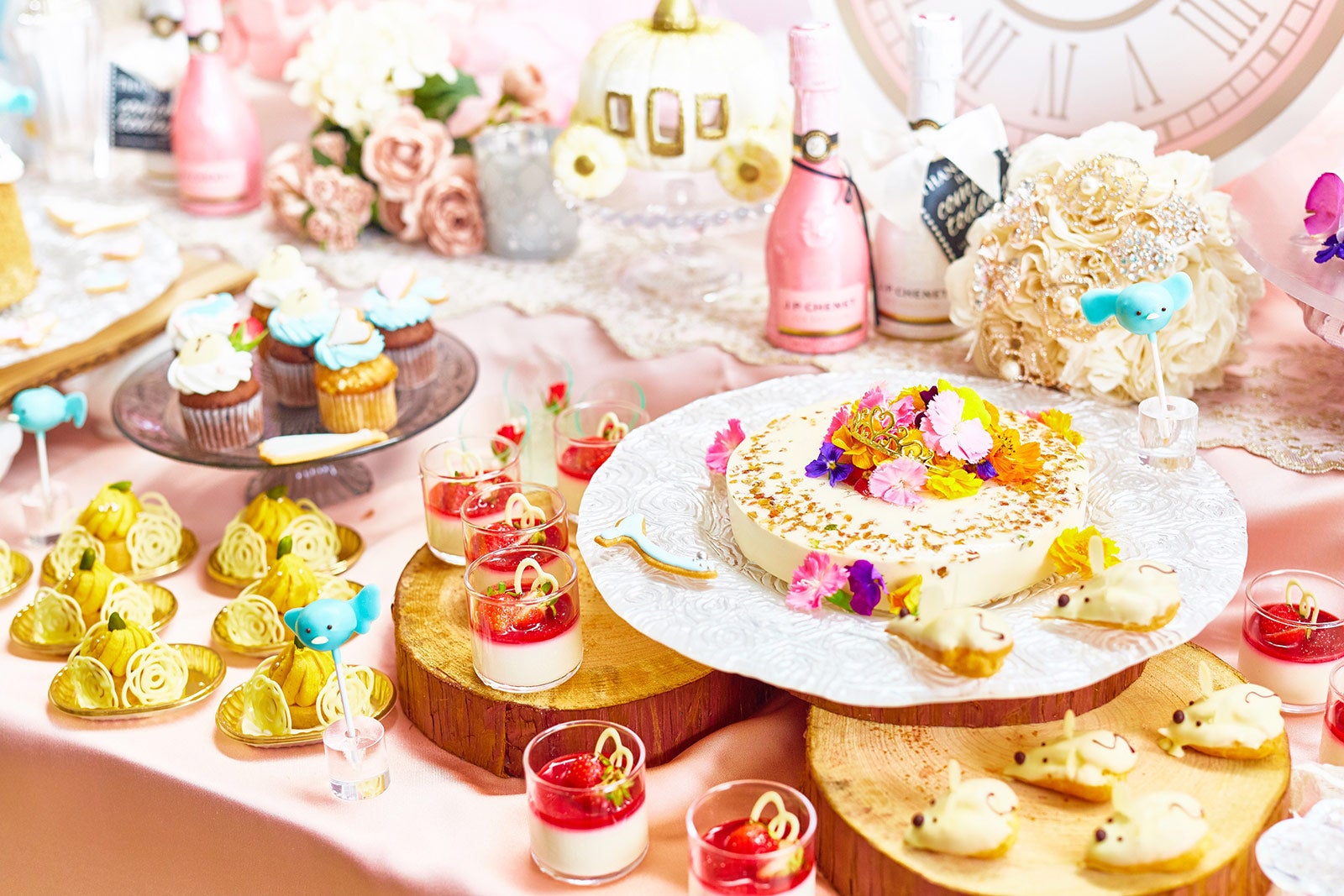 プリンセス・シンデレラの舞踏会／画像提供：株式会社ツカダ・グローバルホールディング