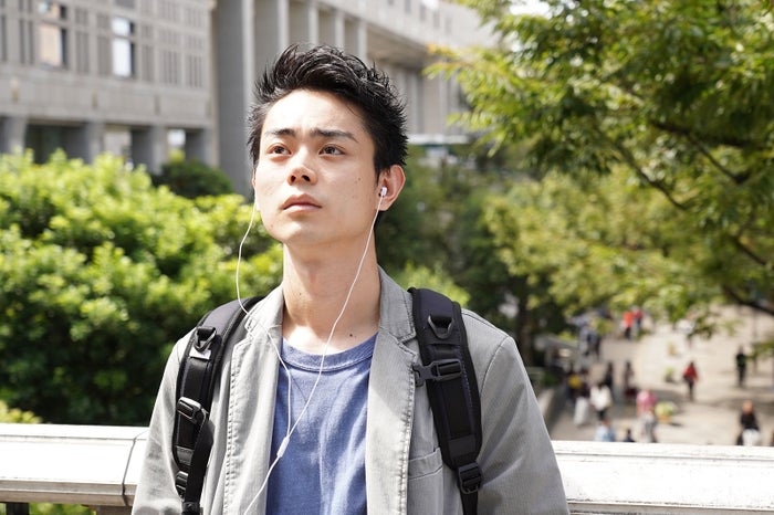 菅田将暉 ライダースジャケットでレッドカーペット登場 唯一無二 さすが と注目集まる 第44回日本アカデミー賞 モデルプレス 菅田将暉 ライダースジャケットでレッドカーペット登場 唯一無二 さすが と注目集まる 第44回日本アカデミー賞 モデルプレス