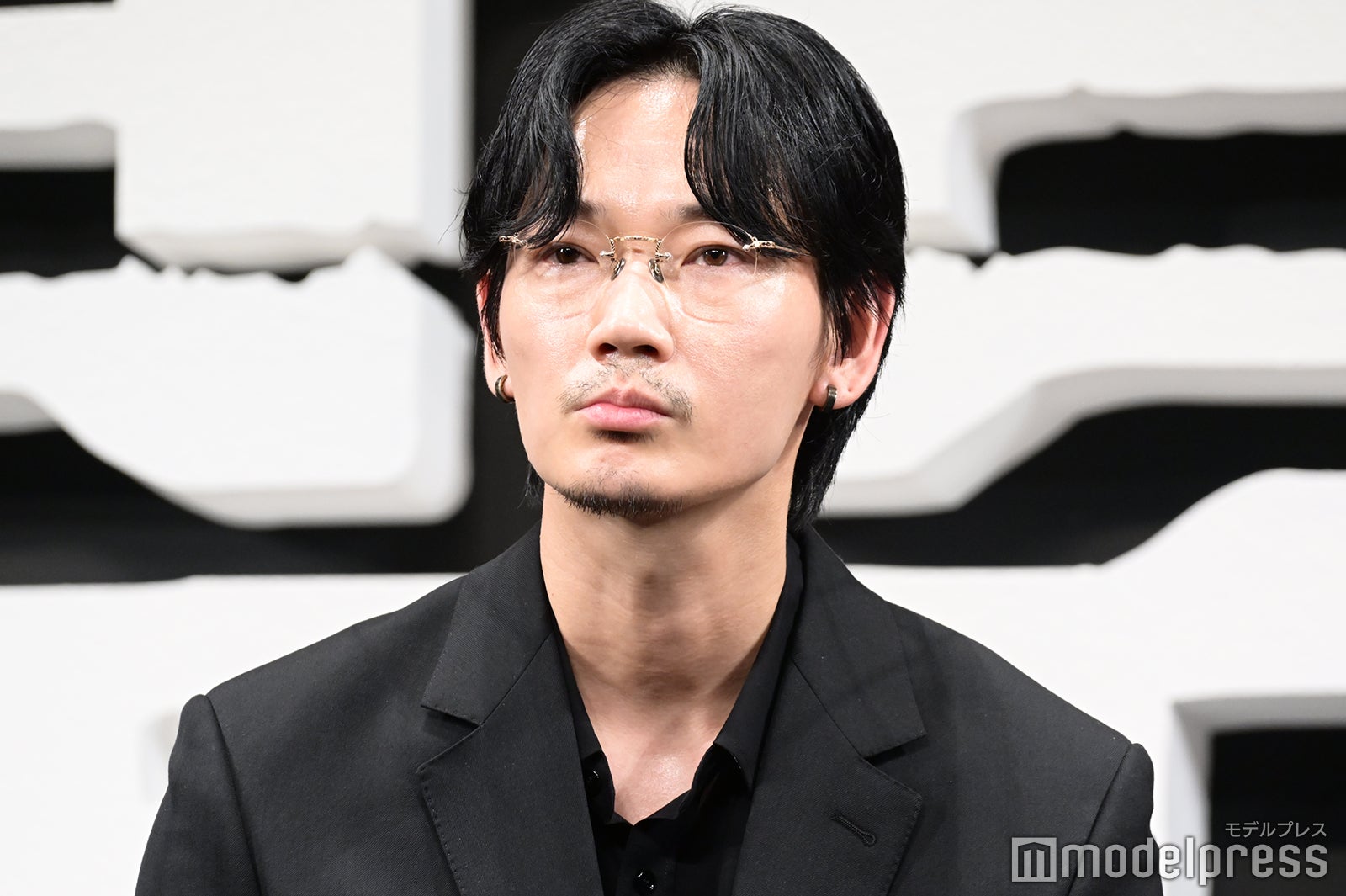 綾野剛（C）モデルプレス