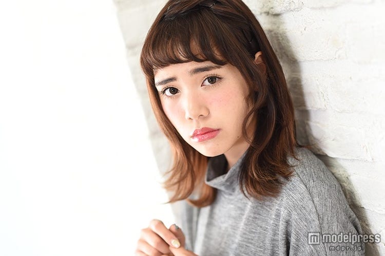 画像1 19 注目の人物 インスタで話題の オン眉バング 太眉 美女 犬伏舞を直撃 可愛い の秘訣に迫る モデルプレスインタビュー モデルプレス