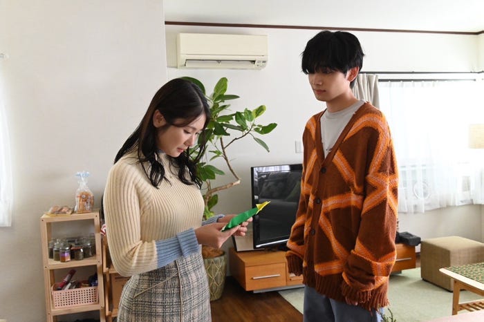 小野花梨、宮世琉弥「スノードロップの初恋」第10話(C)カンテレ