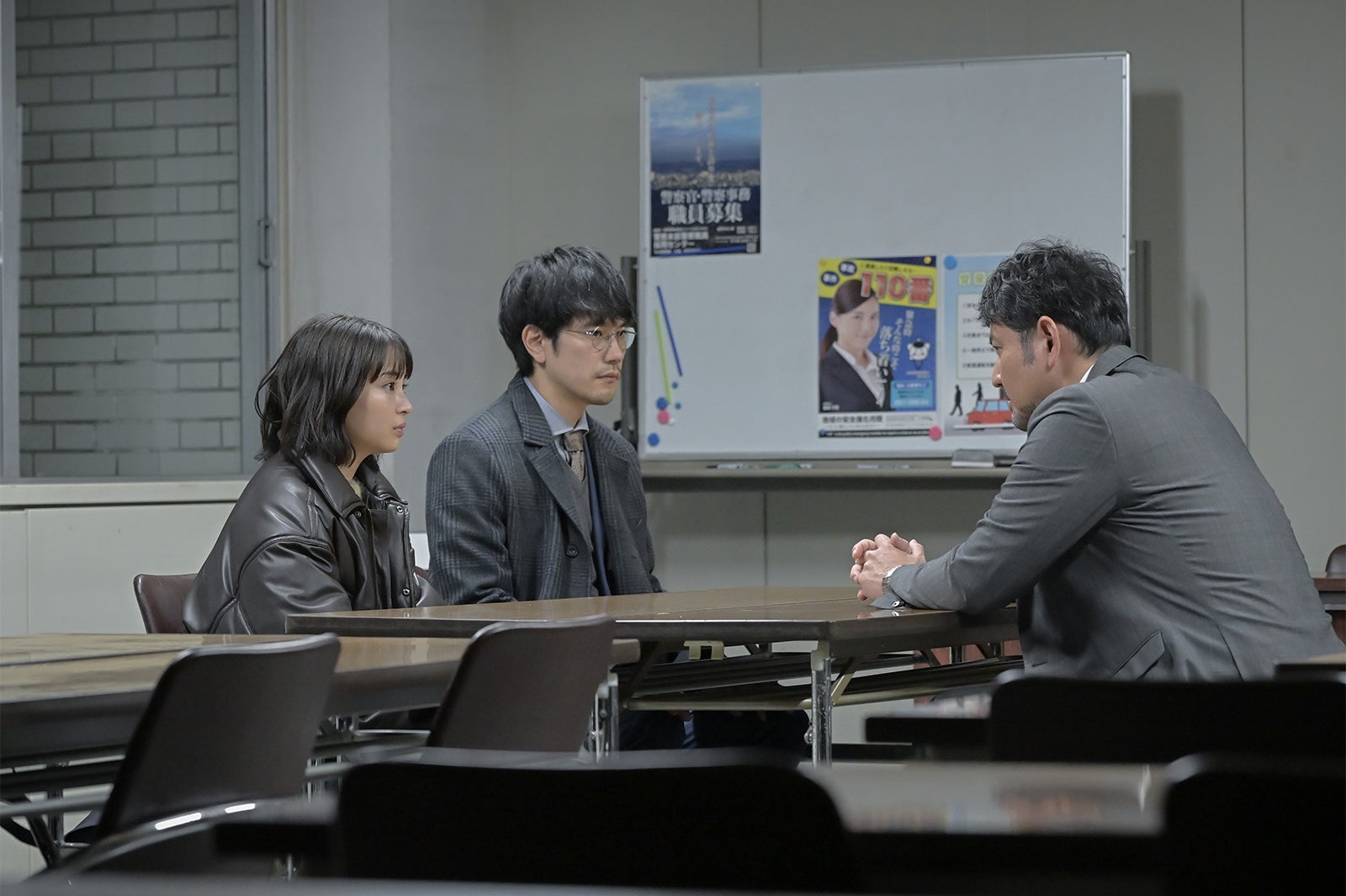 広瀬すず、松山ケンイチ、藤本隆宏「クジャクのダンス、誰が見た？」第5話（C）TBS