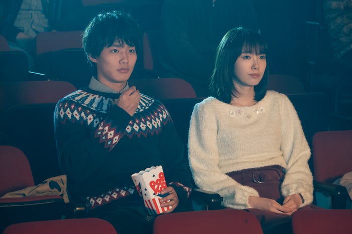 野村周平、飯豊まりえ/「電影少女」第3話より(C)「電影少女2018」製作委員会