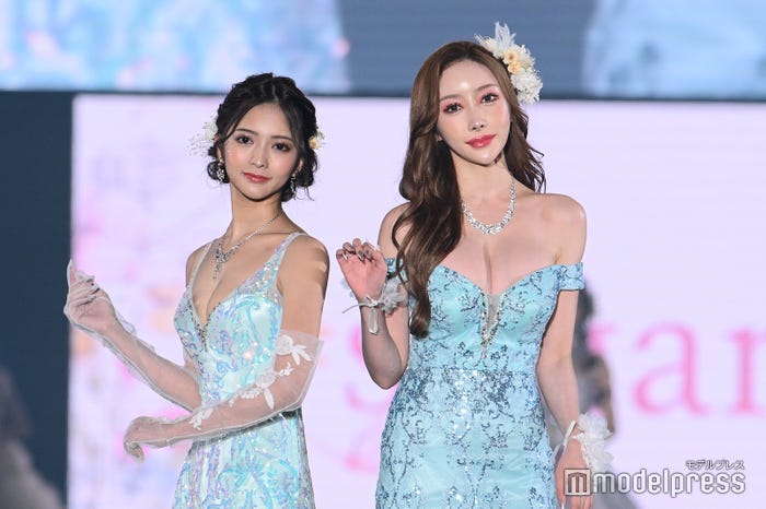 せりな、AI「関コレ 2023 S/S」より(C)モデルプレス