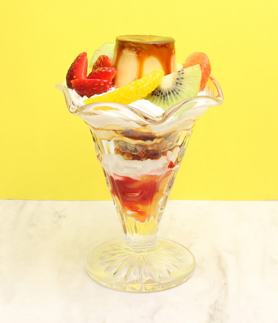 プリンアラモードパフェ　￥980／画像提供：LIFEstyle