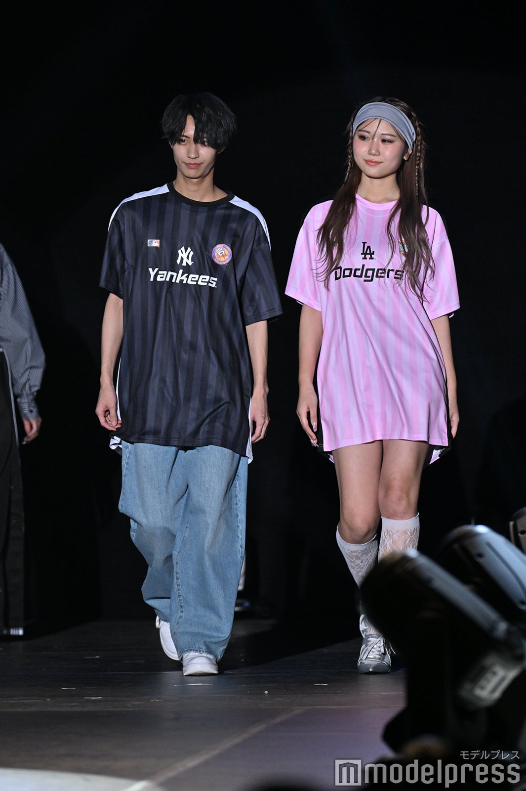 （C）モデルプレス