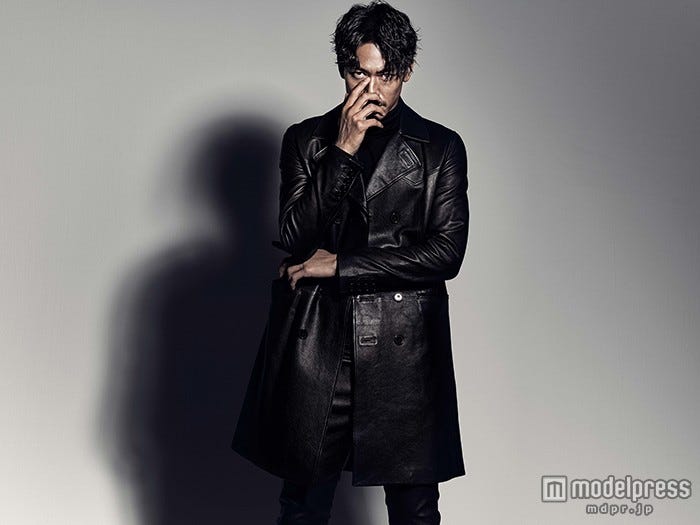 AKIRA/「月刊EXILE」11月号より(画像提供:LDH)