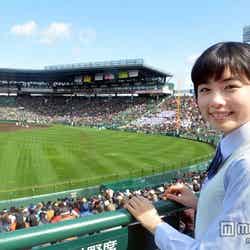 阪神甲子園球場で第86回選抜高等学校野球大会を観戦した小芝風花