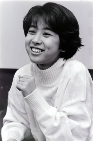 「14歳のまま」「懐かしい～」ビオレCMで一斉風靡の元アイドル女優56歳 変わらなすぎる姿で「デビュー40周年」報告