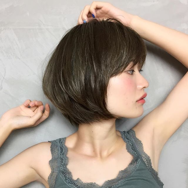 40代女性はグラデーションボブで大人綺麗に 髪質を選ばないおしゃれヘア モデルプレス 40代女性はグラデーションボブで大人綺麗に 髪質を選ばないおしゃれヘア モデルプレス
