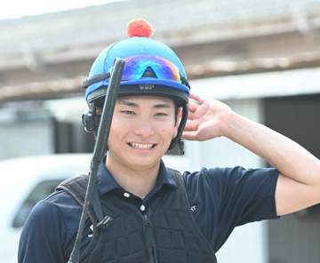 週末お役立ち特注ジョッキー 原優介騎手