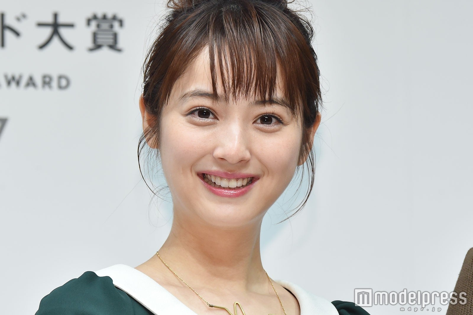 画像5 5 佐々木希 別人級パーマヘア公開 可愛い どの髪型も似合う と反響 モデルプレス