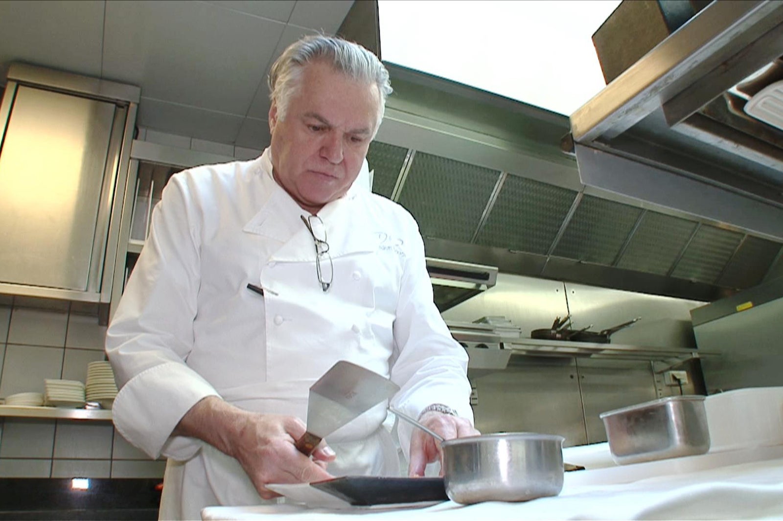 パリの日本人妻・ユリコさんの夫・ドミニクさん／画像提供：毎日放送