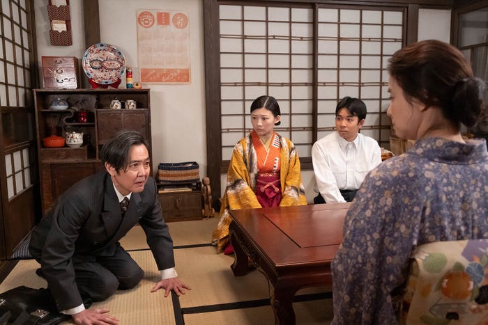 岡部たかし、伊藤沙莉、仲野太賀、石田ゆり子「虎に翼」第26話(C)NHK
