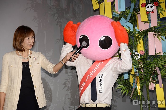 Sexy Zone中島健人の甘い囁きにファン熱狂 メンバーと願い事を明かす モデルプレス Sexy Zone中島健人の甘い囁きにファン熱狂 メンバーと願い事を明かす モデルプレス
