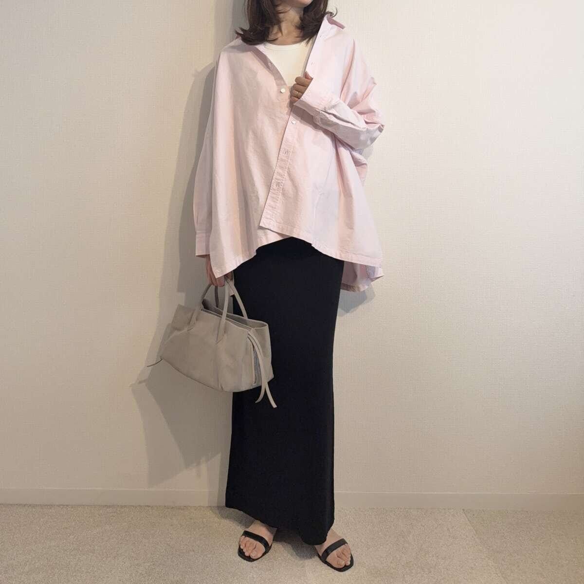 カレンソロジー　コットンリブタイトスカート　コーデ　カラーシャツ