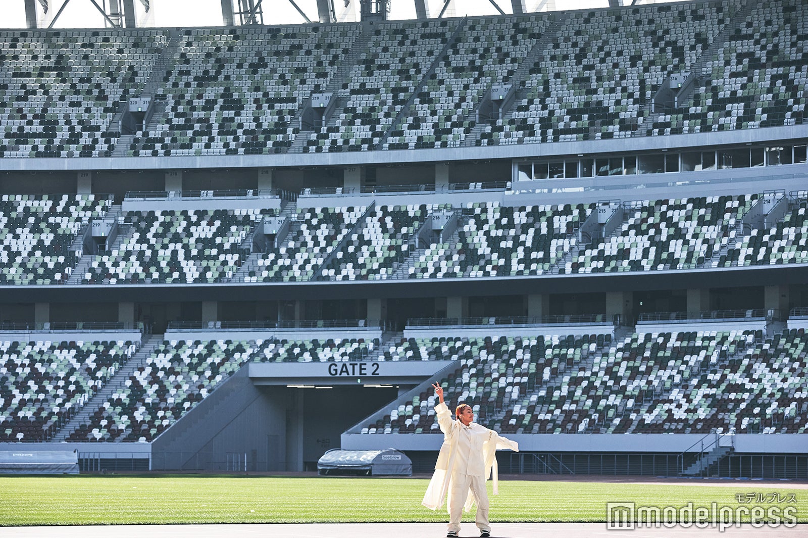 撮影中の様子（C）モデルプレス