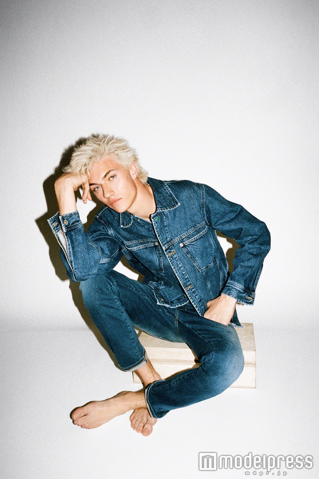 ラッキーブルー・スミス（画像提供：トミー ヒルフィガー ジャパン）