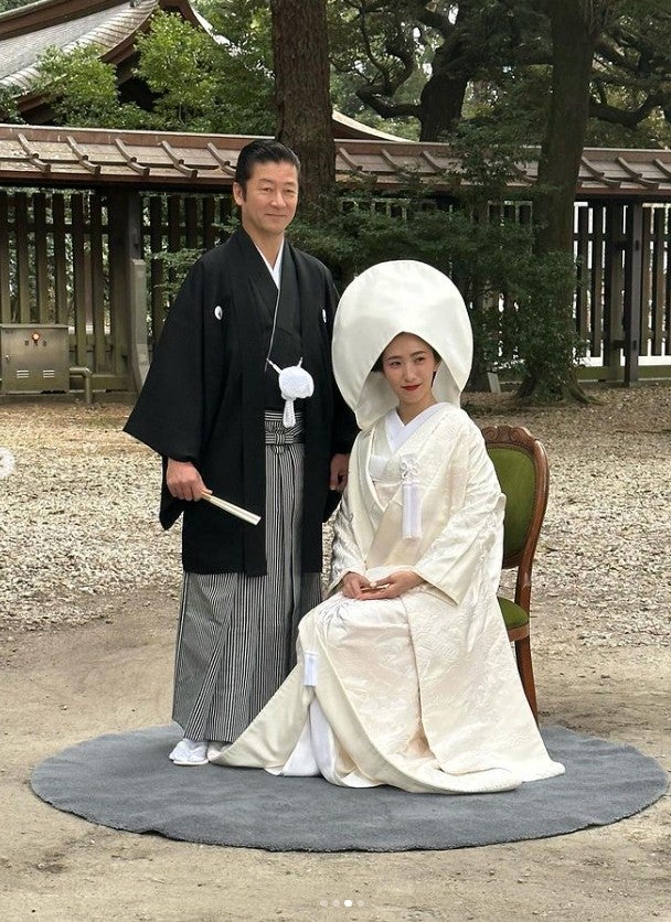 浅野忠信、中田クルミ／中田クルミInstagramより