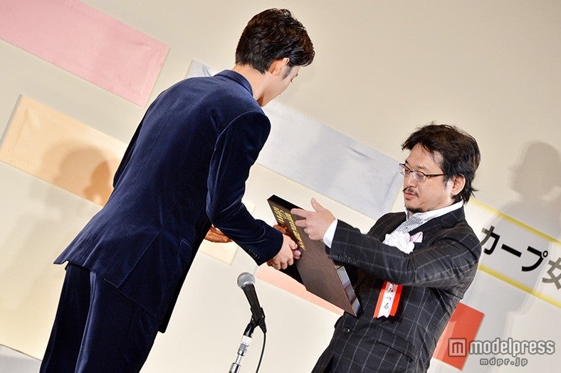 山崎賢人、やくみつる